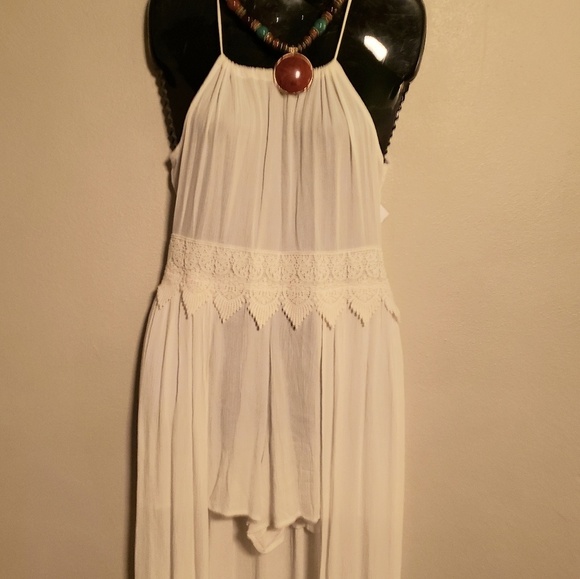 Shemmia Ray white romper high/low. Size S - Picture 2 of 5